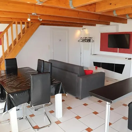 Songe De Thau Apartment
